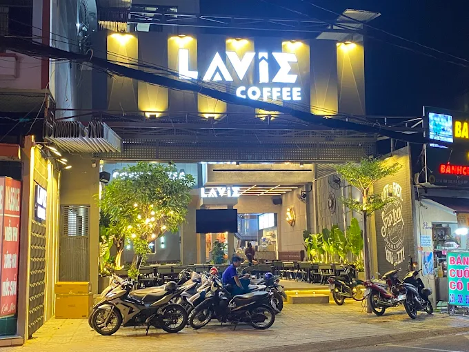 Review quán Lavie Coffee màu hồng lãng mãn, chân ái cho mọi người 2