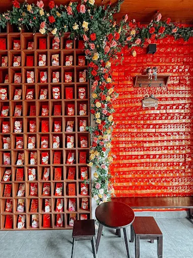 Review các quán cafe thay đổi phong cách theo mùa tại Sài Gòn  8