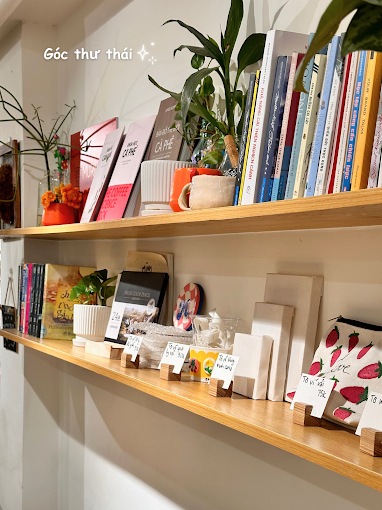 Review 10 quán coffee cùng đọc sách mọi người cùng nhau chia sẽ  19