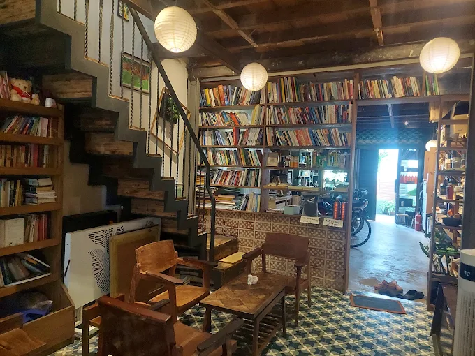 Review 10 quán coffee cùng đọc sách mọi người cùng nhau chia sẽ  21