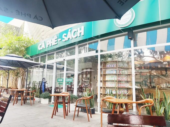 Review 10 quán coffee cùng đọc sách mọi người cùng nhau chia sẽ  12
