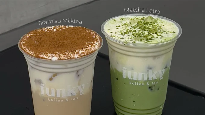 Review các quán cafe thay đổi phong cách theo mùa tại Sài Gòn  12